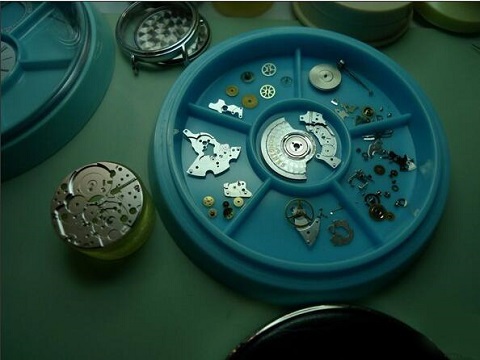 劳力士售后服务热线（劳力士外观老化）